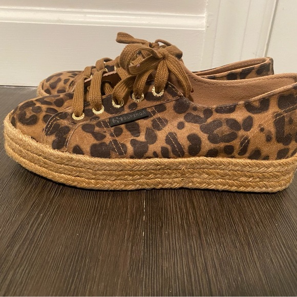Authentic SUPERGA CHEETAH SNEAKERS SIZE 7 comes with box - Picture 1 of 8